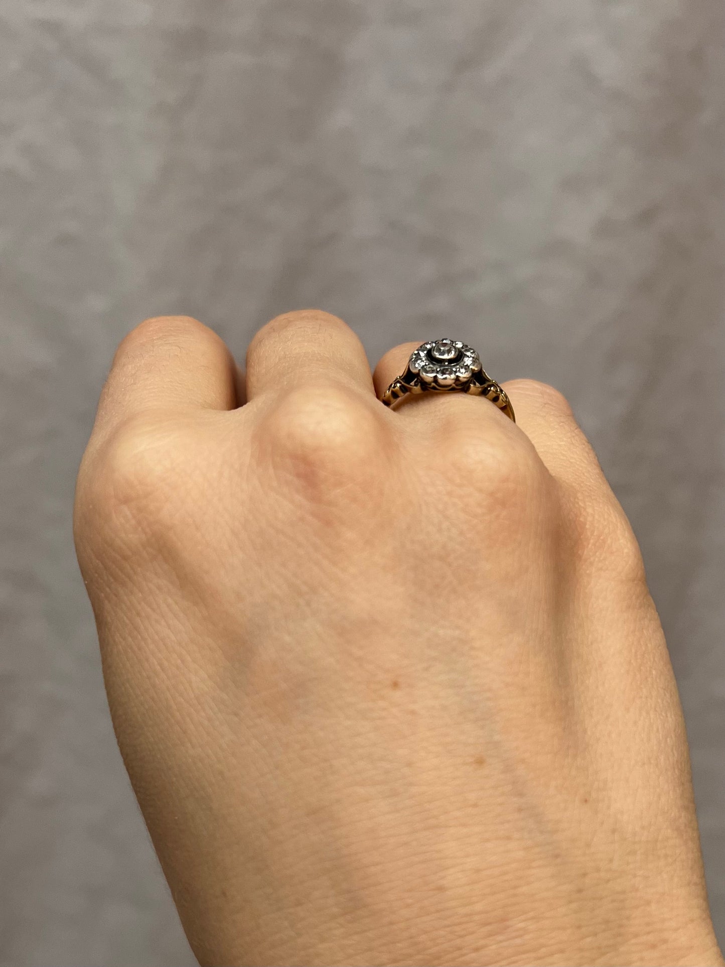 Antique Daisy Diamond Cluster Ring